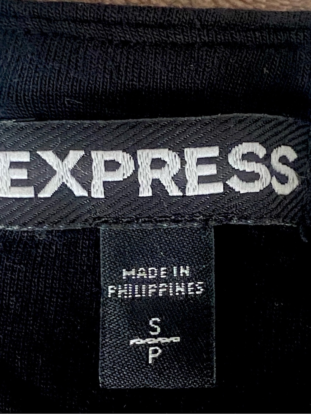 Express Top - Picture 2 of 5